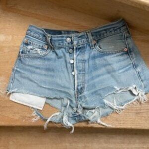 LEVIS VINTAGE CUT OFF JEAN SHORTS
